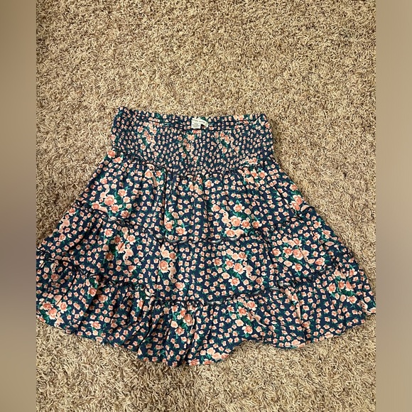 American Eagle Flowy Pull On Skirt - Picture 2 of 4